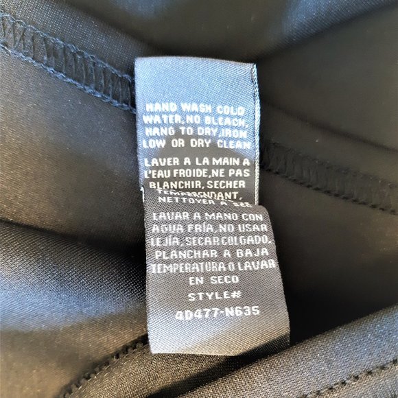 🔥 Suzy Shier little black dress with cap sleeve. - Picture 10 of 11